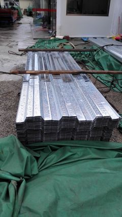 深圳市建筑楼承板制作加工与镀锌板批发指南