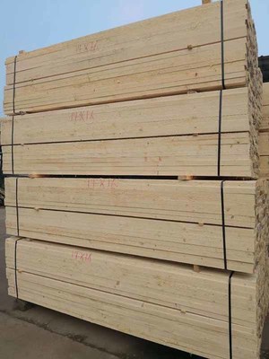 杨林木材 细纹铁杉木方生产专家，打造精品建筑材料